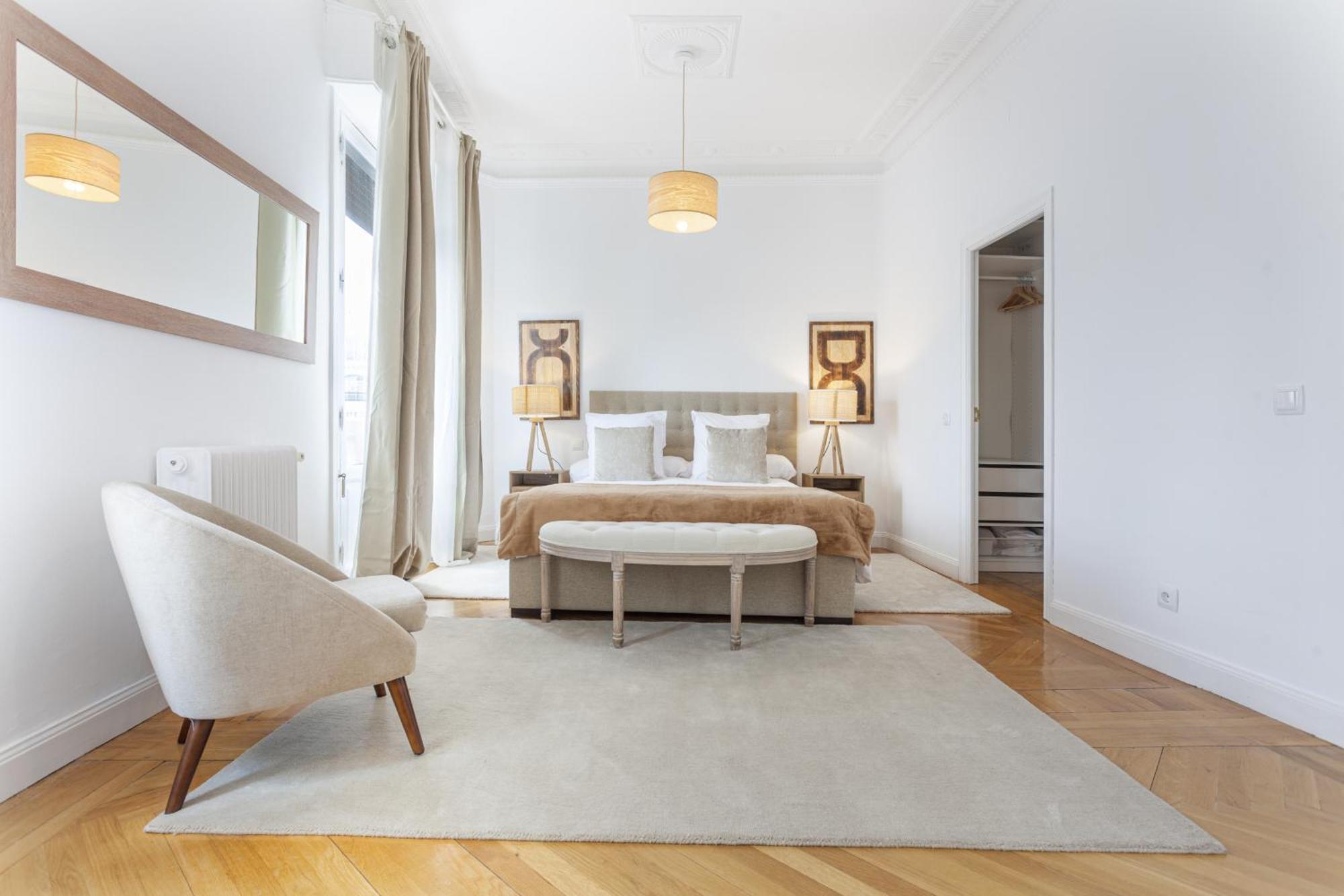 Apartamento Santa Ana Place En Madrid Esterno foto