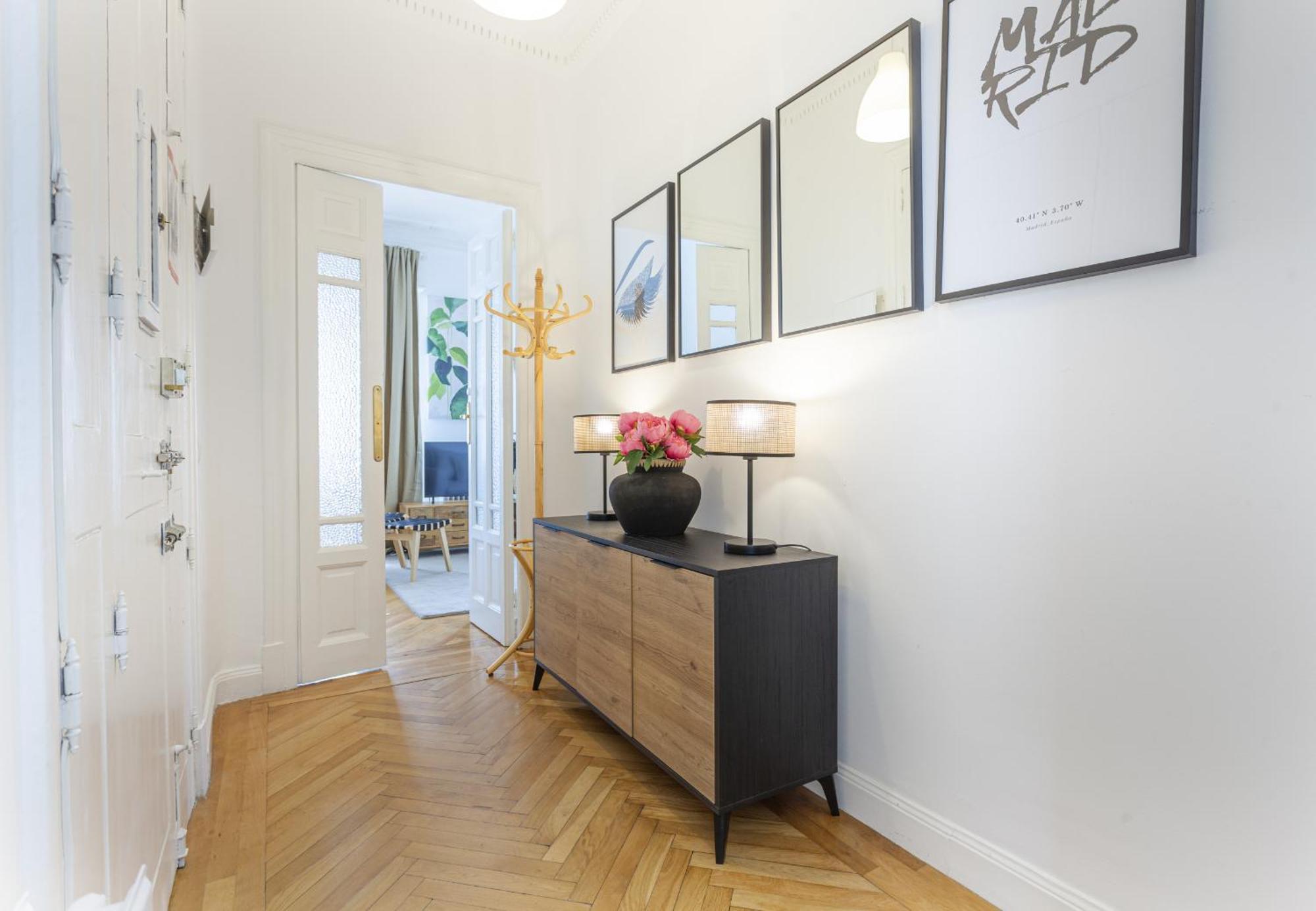 Apartamento Santa Ana Place En Madrid Esterno foto